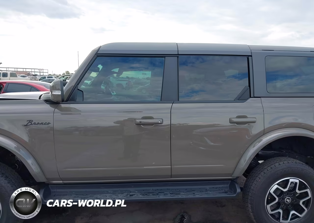 2025 Ford Bronco Outer Banks VIN:1FMDE8BH1SLA74951 - 14