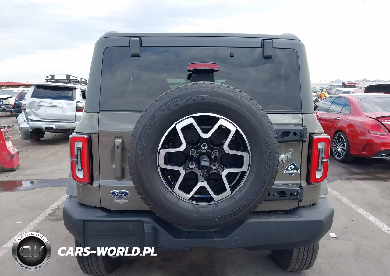 2025 Ford Bronco Outer Banks VIN:1FMDE8BH1SLA74951 - 16