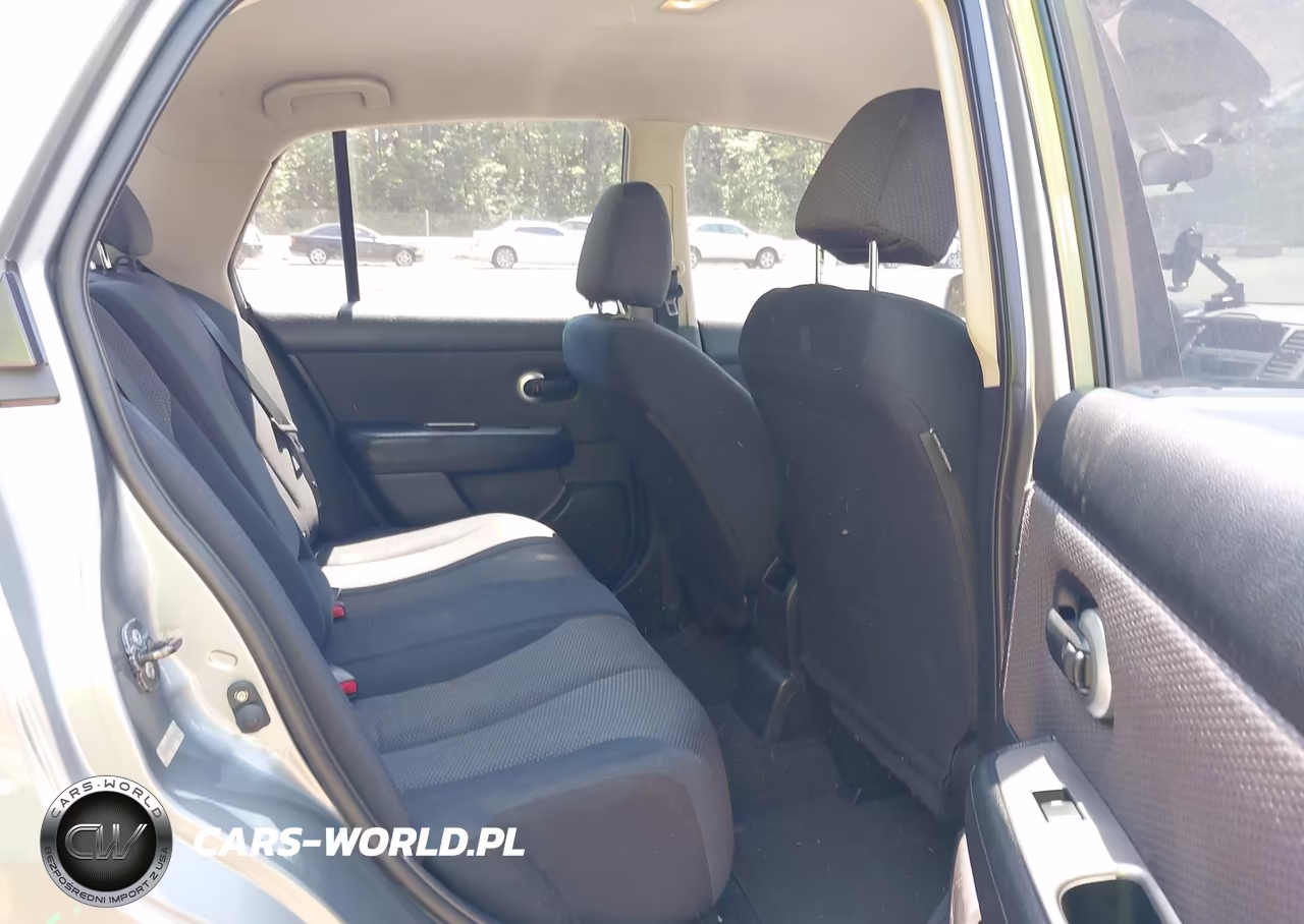 2007 Nissan Versa 1.8Sl VIN:3N1BC11E57L395650 - 8