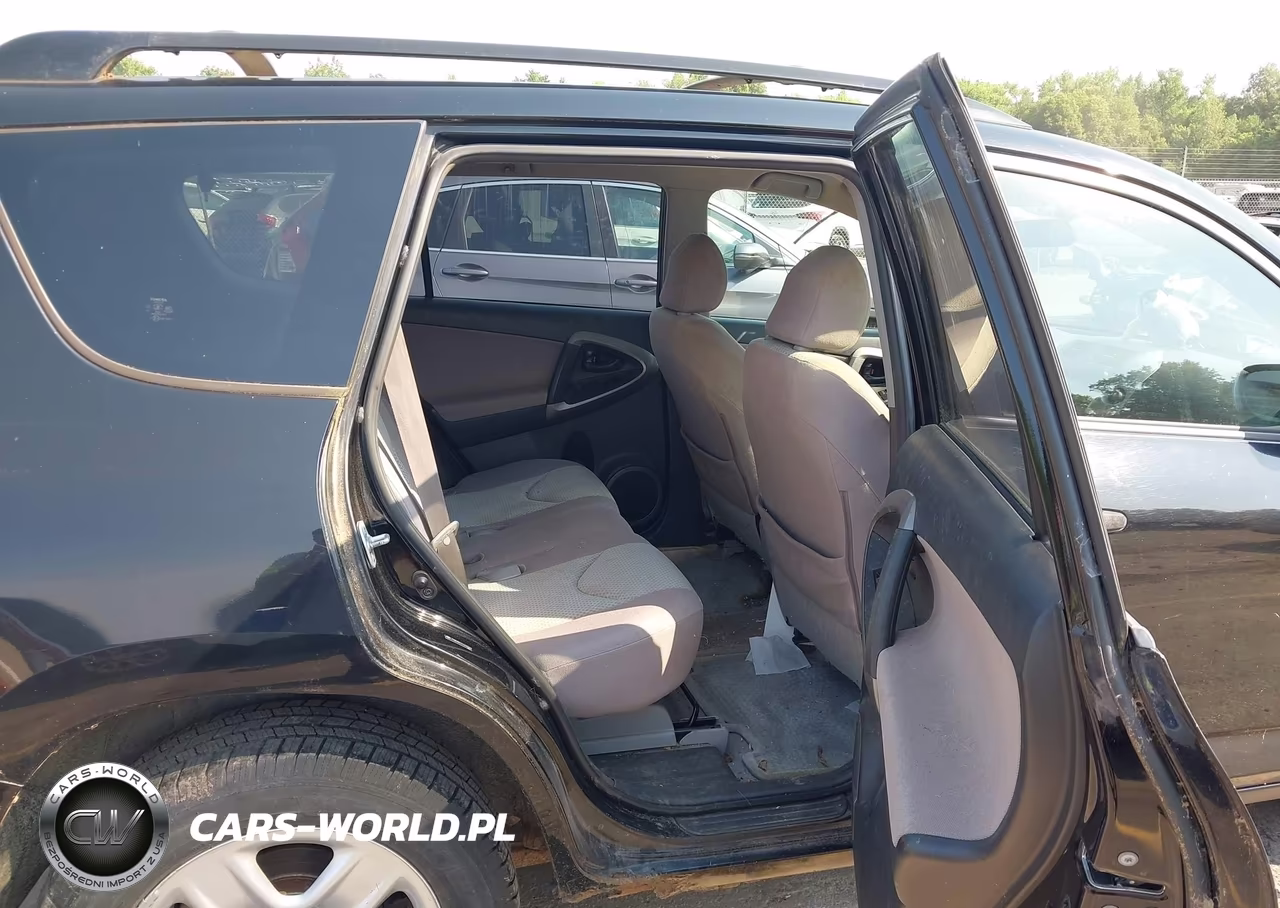 2007 Toyota Rav4 VIN:JTMBD33V276025933 - 8
