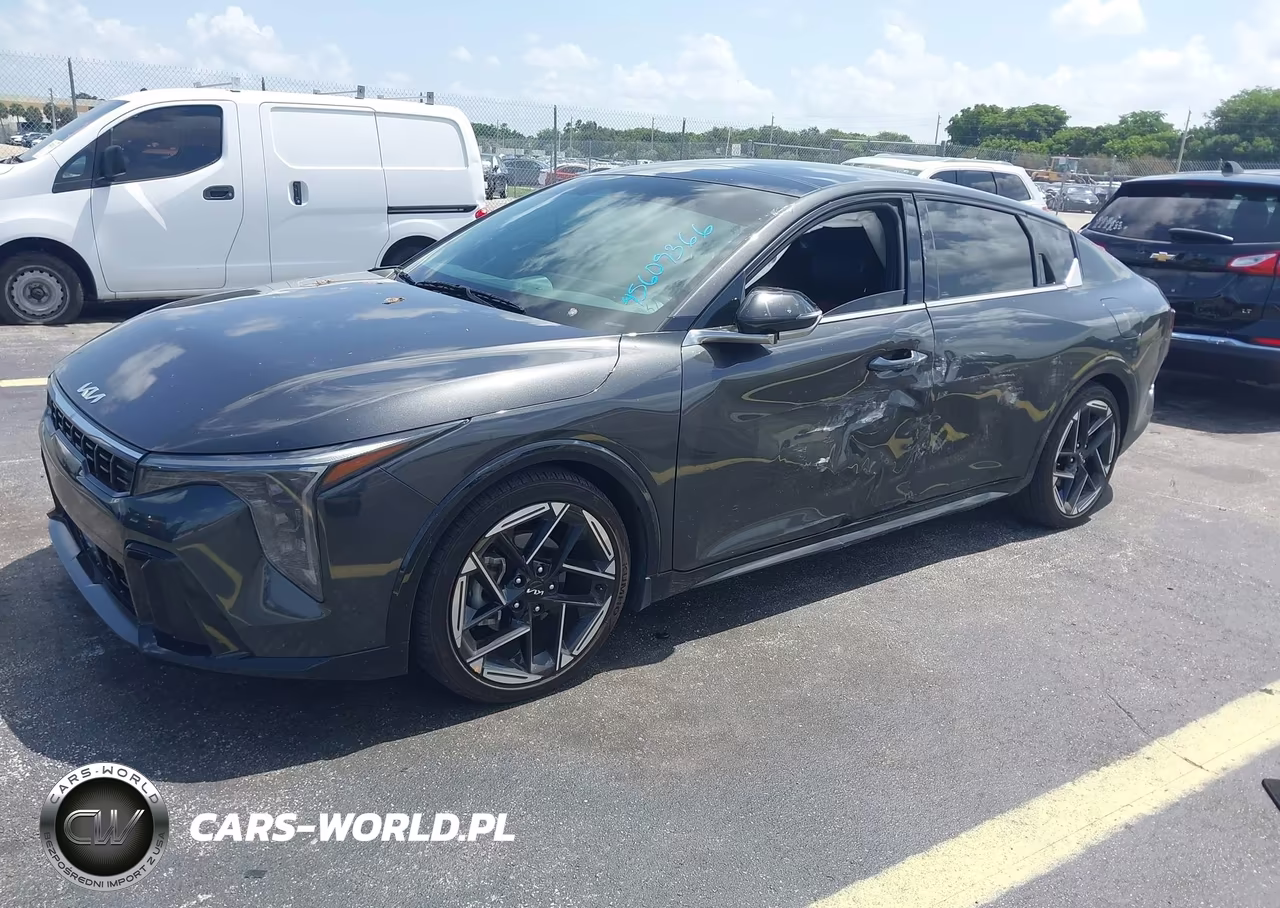 2025 Kia K4 Gt-Line VIN:3KPFW4DE5SE138388 - 2