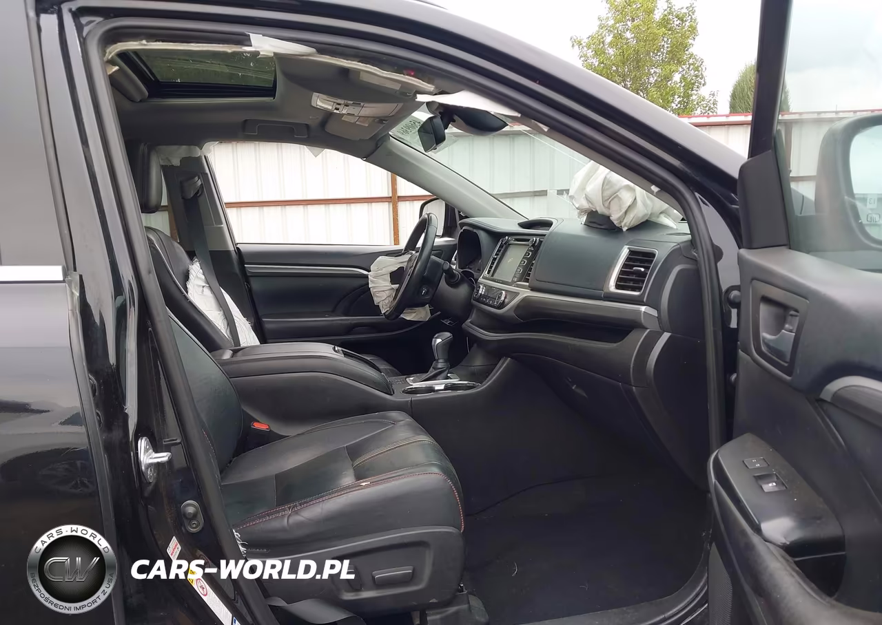 2019 Toyota Highlander Se VIN:5TDJZRFH5KS564304 - 5