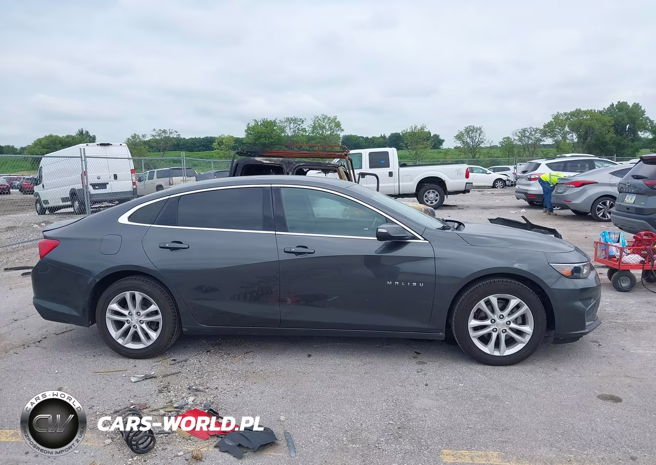 2016 Chevrolet Malibu 1Lt VIN:1G1ZE5ST4GF236177 - 13