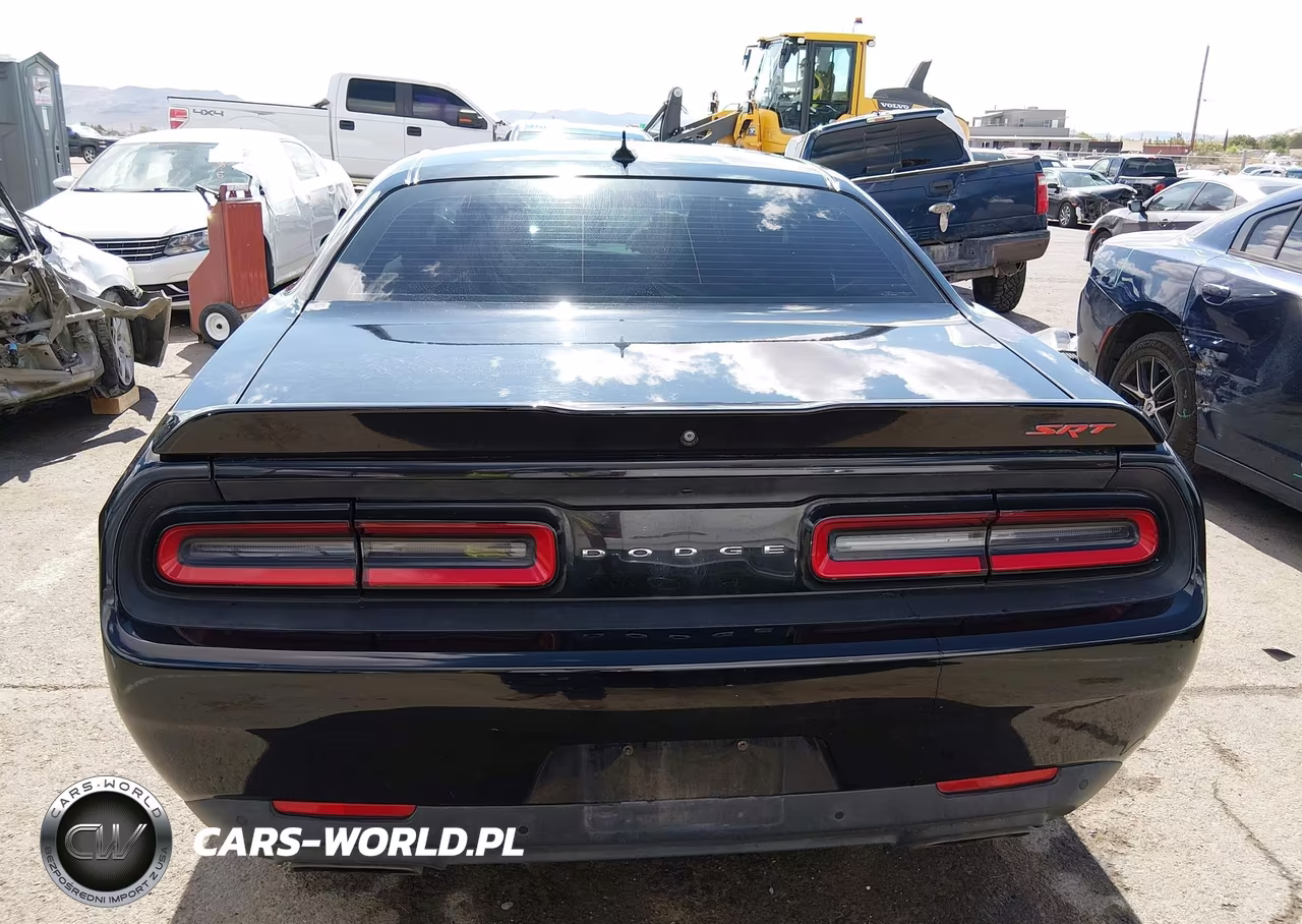 2015 Dodge Challenger Srt 392 VIN:2C3CDZDJ6FH720808 - 15