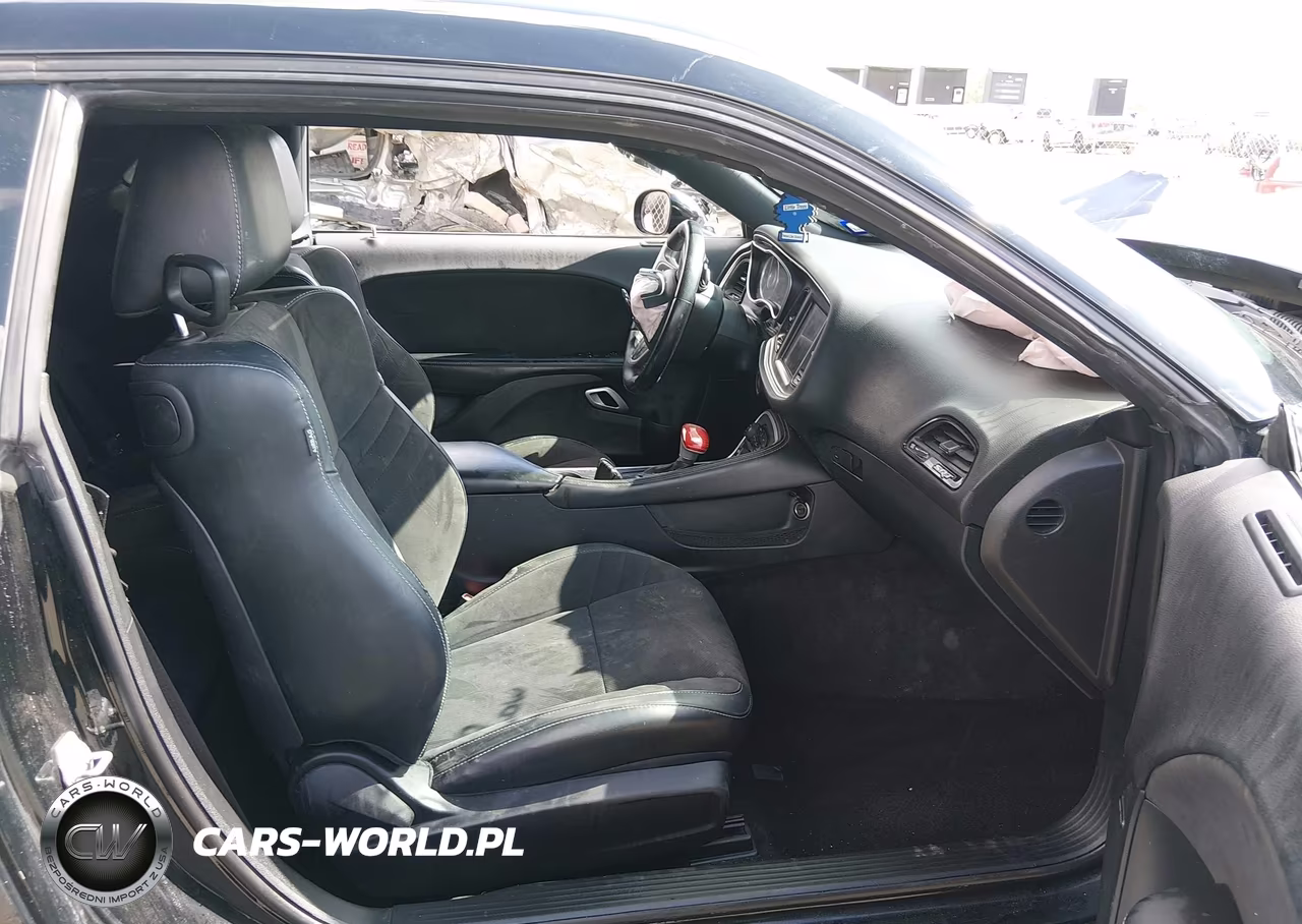 2015 Dodge Challenger Srt 392 VIN:2C3CDZDJ6FH720808 - 5