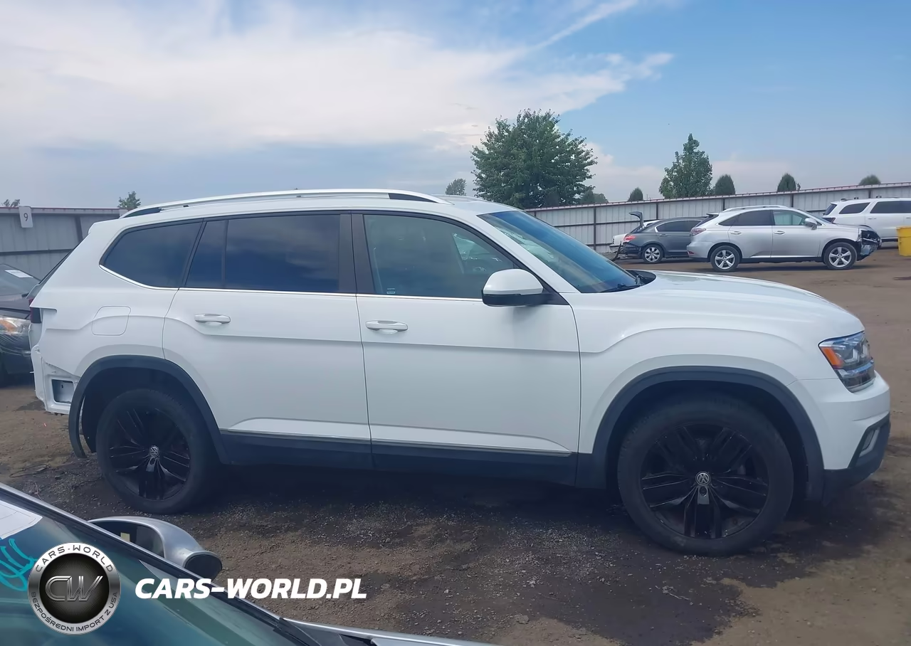 2019 Volkswagen Atlas 3.6L V6 Sel VIN:1V2MR2CAXKC574631 - 14