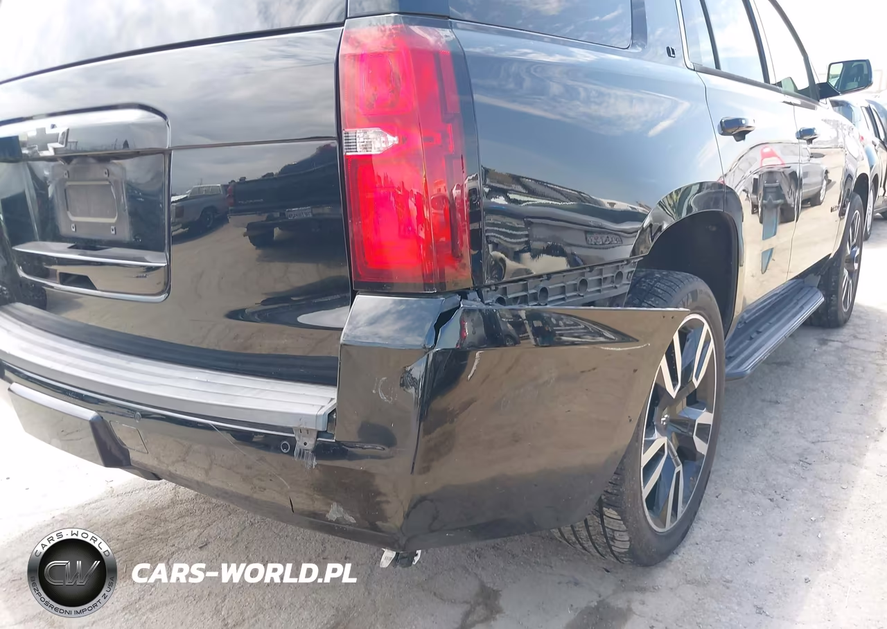 2019 Chevrolet Tahoe Lt VIN:1GNSCBKC6KR258614 - 17