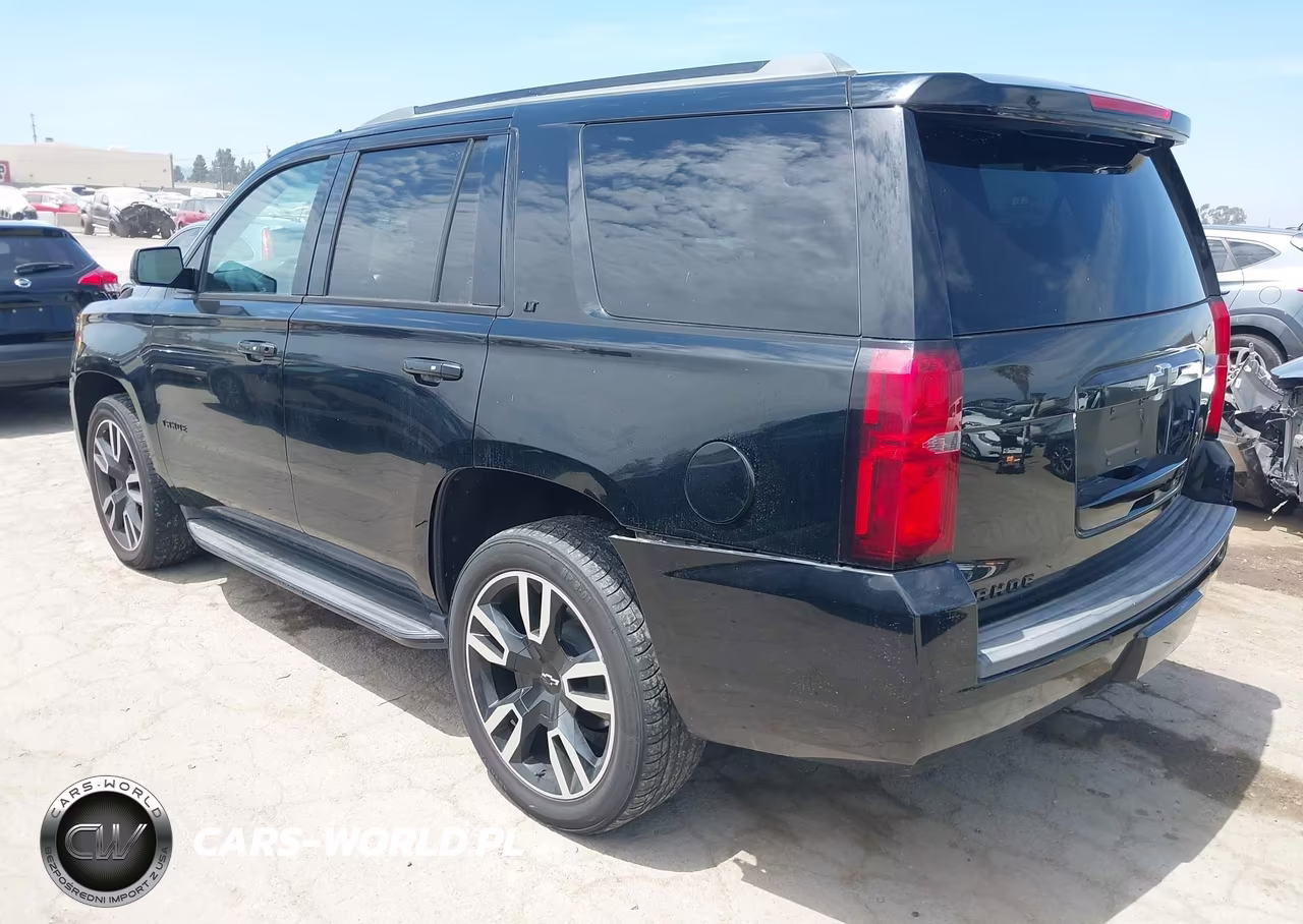 2019 Chevrolet Tahoe Lt VIN:1GNSCBKC6KR258614 - 3
