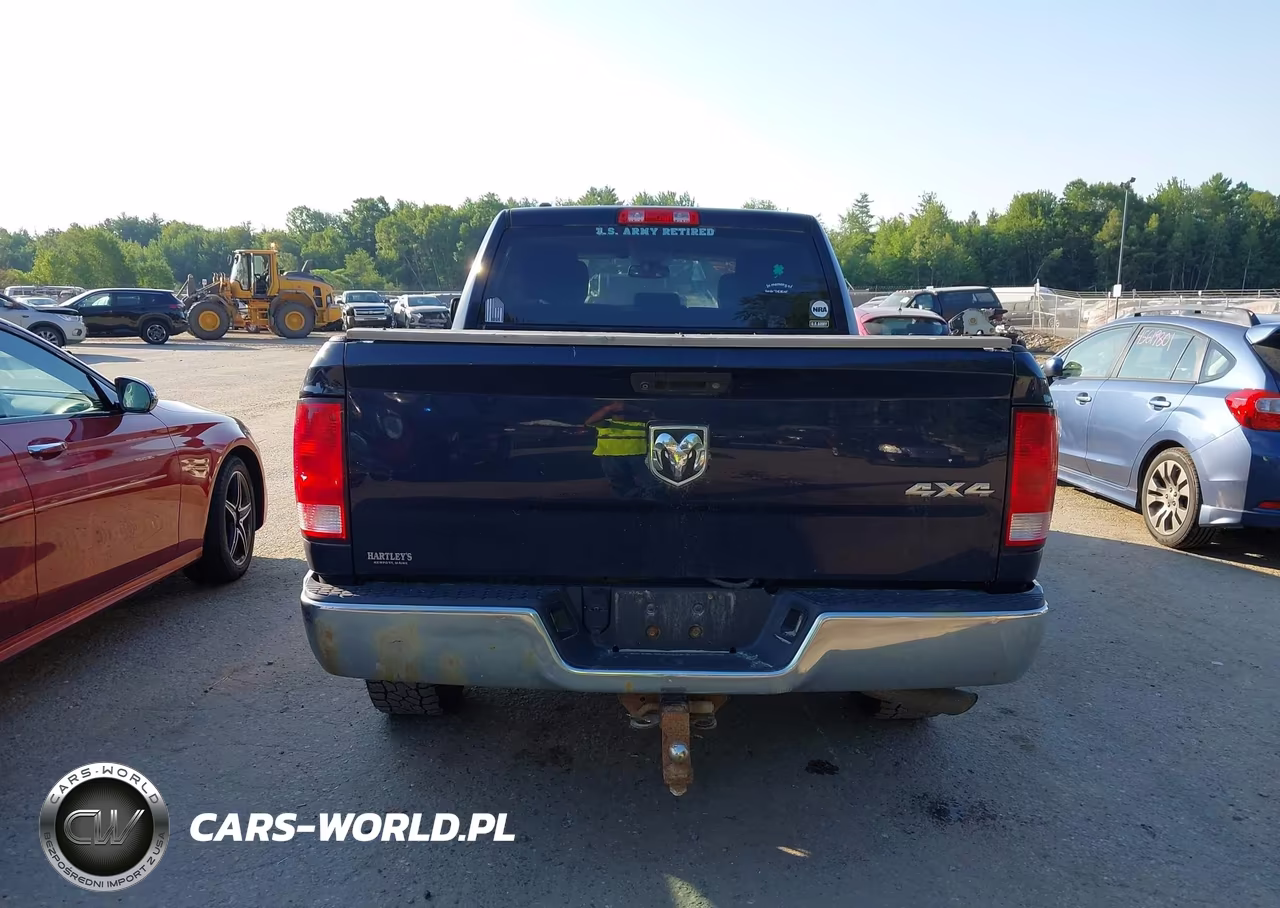 2015 Ram 1500 Tradesman VIN:1C6RR7ST9FS783997 - 16