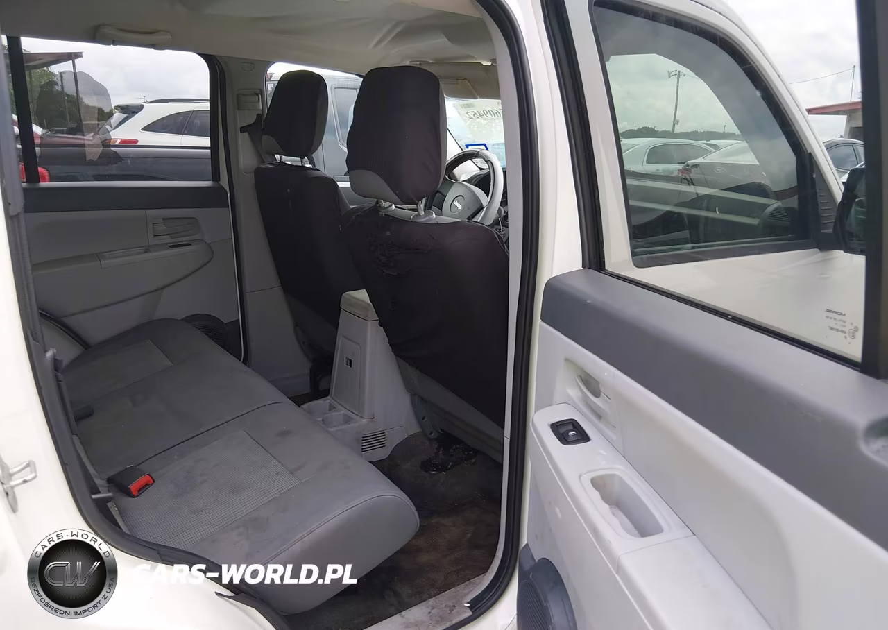 2008 Jeep Liberty Sport VIN:1J8GP28K28W180918 - 8