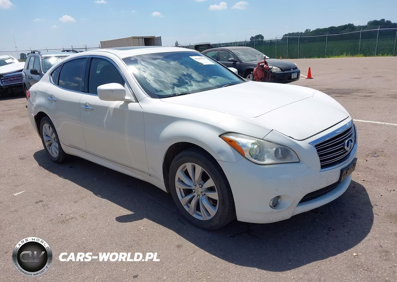 2011 Infiniti M37X