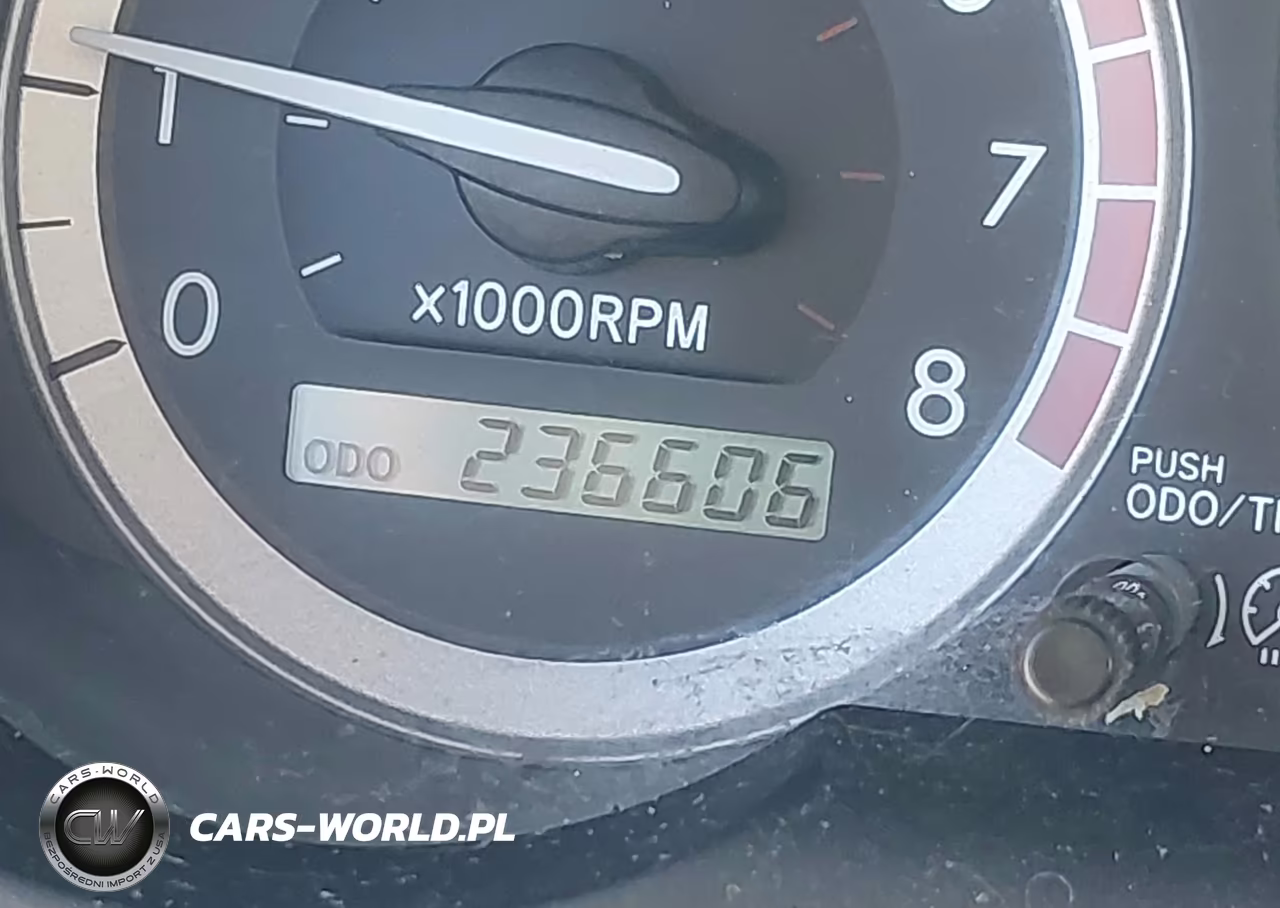 2004 Toyota Sienna Le VIN:5TDZA23C94S207799 - 13