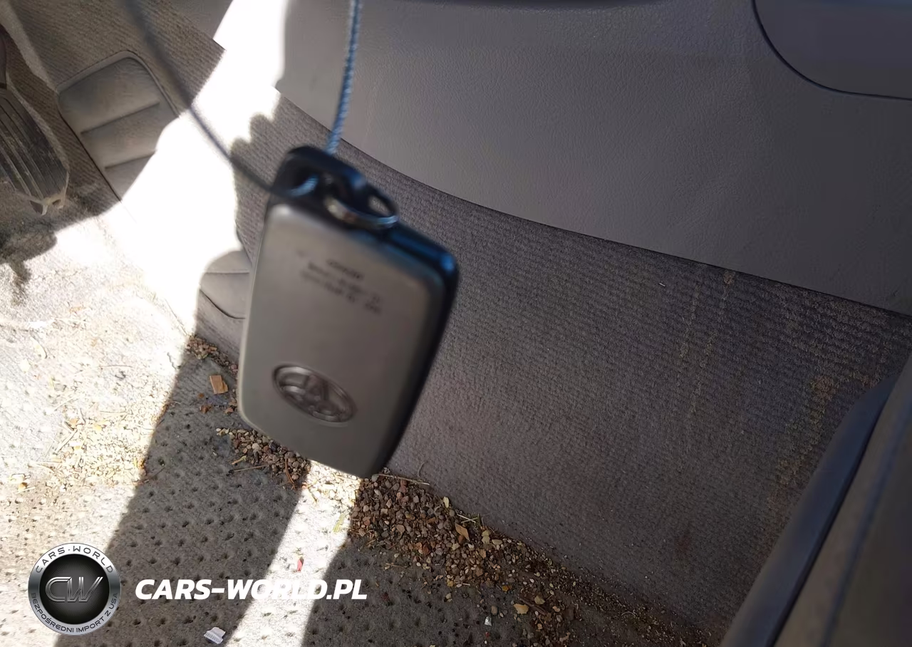 2010 Toyota Camry Xle V6 VIN:JTNBK3EK6A3048287 - 11