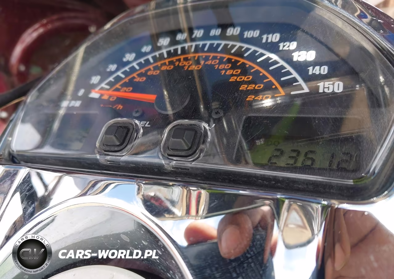 2011 Suzuki Vzr1800 Z VIN:JS1VY53A4B2101379 - 7