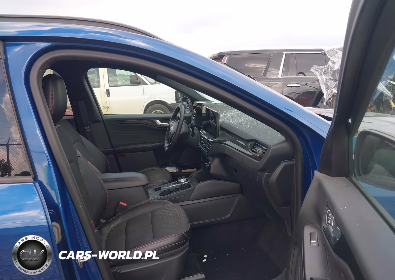 2023 Ford Escape St-Line VIN:1FMCU9MN9PUB13150 - 5