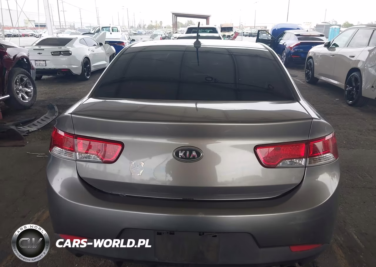 2011 Kia Forte Koup Ex VIN:KNAFU6A2XB5441932 - 16