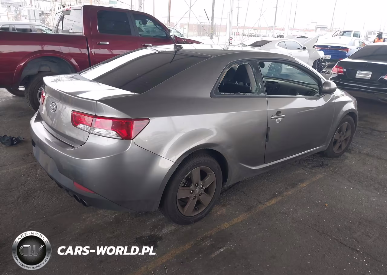 2011 Kia Forte Koup Ex VIN:KNAFU6A2XB5441932 - 4