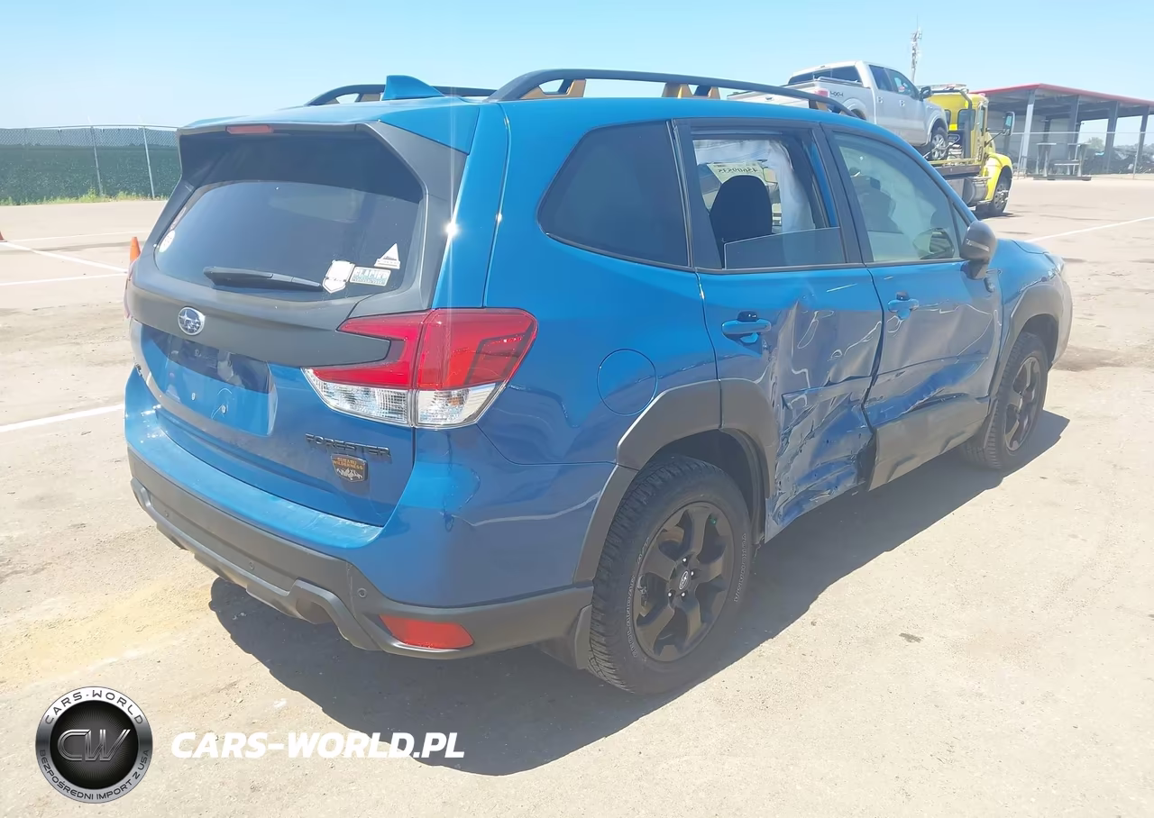 2023 Subaru Forester Wilderness VIN:JF2SKAMC8PH414444 - 4