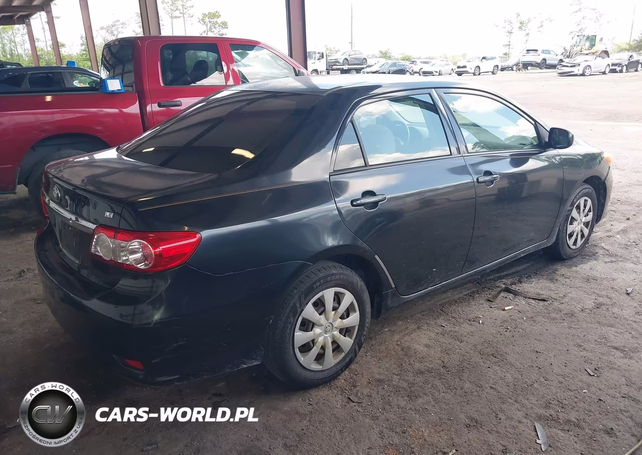 2011 Toyota Corolla Le VIN:JTDBU4EE5BJ091255 - 4