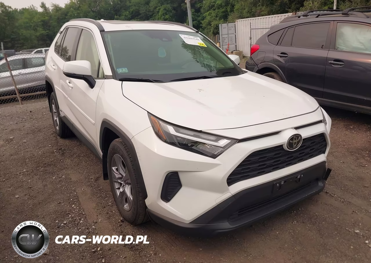 2025 Toyota Rav4 Hybrid Xle – zdjęcie 1 z 16