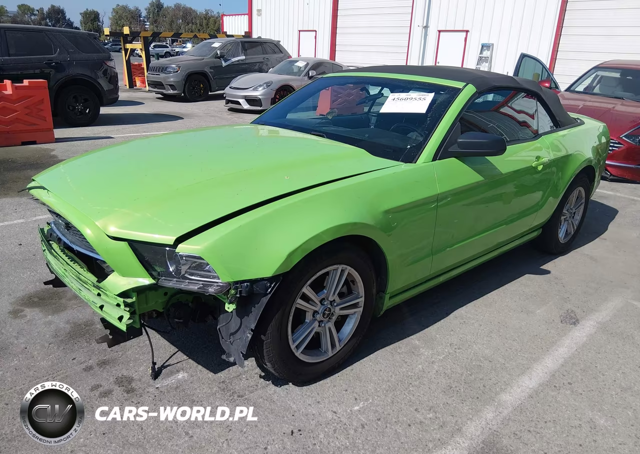 2013 Ford Mustang V6 VIN:1ZVBP8EM7D5276213 - 2