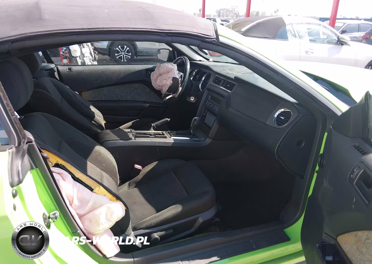 2013 Ford Mustang V6 VIN:1ZVBP8EM7D5276213 - 5