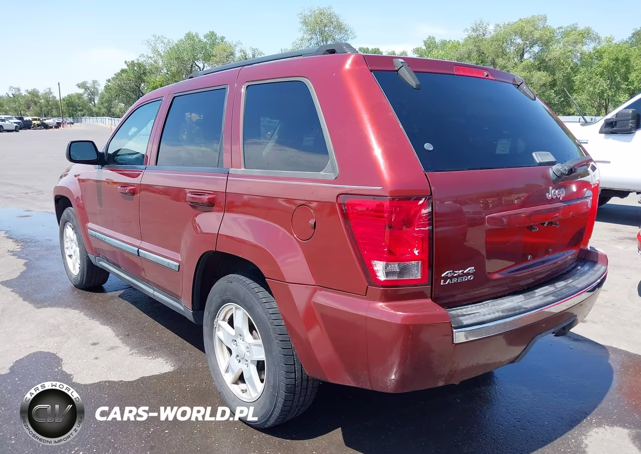 2007 Jeep Grand Cherokee Laredo VIN:1J8GR48K47C514081 - 3
