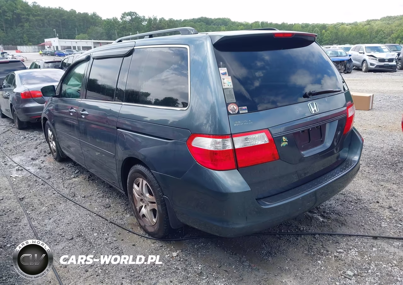 2006 Honda Odyssey Ex VIN:5FNRL38416B438995 - 3