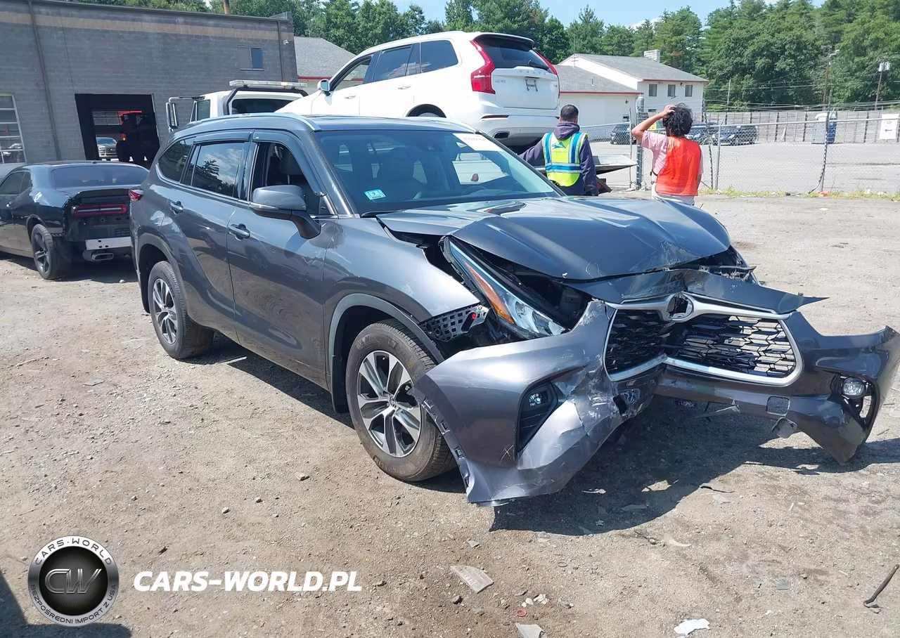 2020 Toyota Highlander Xle