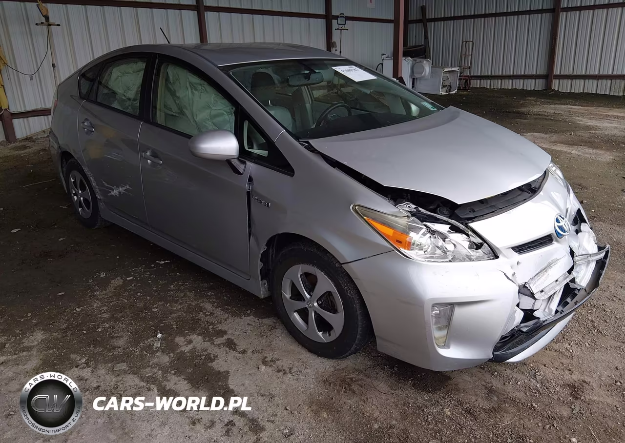 2014 Toyota Prius Four – zdjęcie 1 z 22