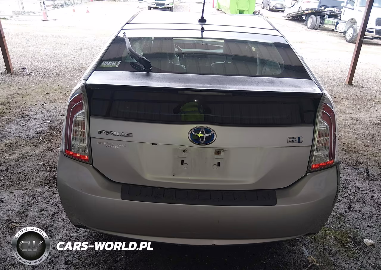 2014 Toyota Prius Four VIN:JTDKN3DU3E1760773 - 17