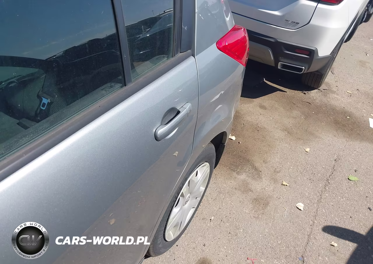 2011 Nissan Versa 1.8S VIN:3N1BC1CP9BL380933 - 6