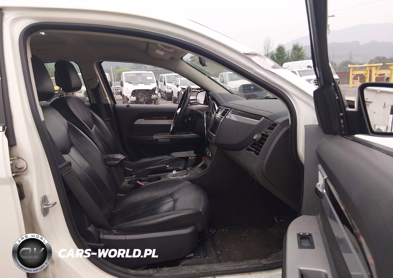 2010 Chrysler Sebring Limited VIN:1C3CC5FB4AN162927 - 5