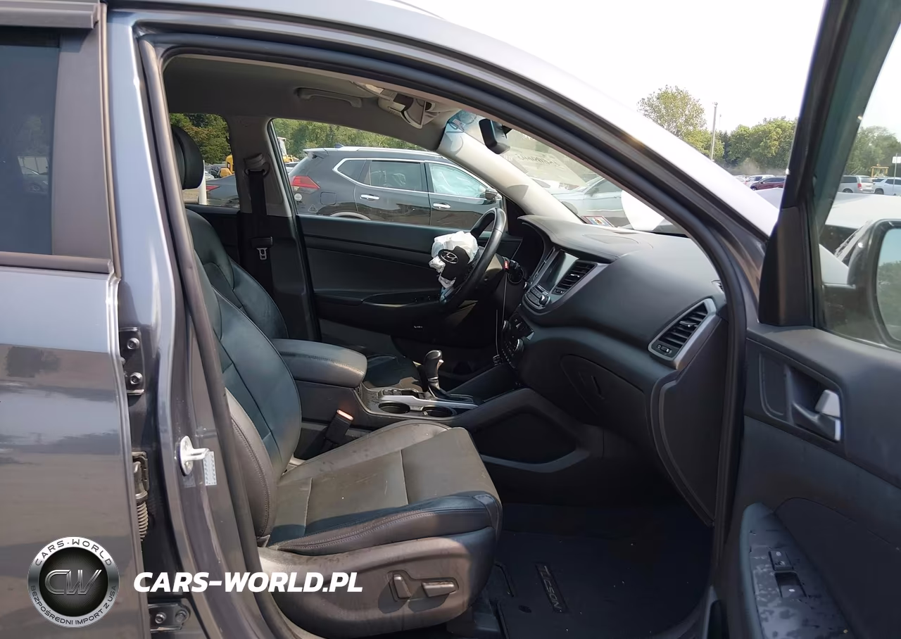 2017 Hyundai Tucson Se Plus VIN:KM8J33A40HU445885 - 5