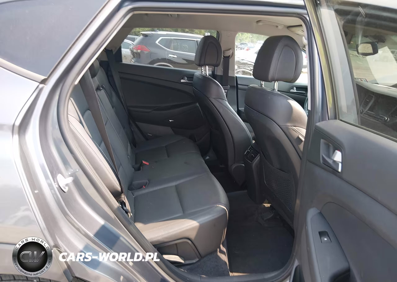 2017 Hyundai Tucson Se Plus VIN:KM8J33A40HU445885 - 8