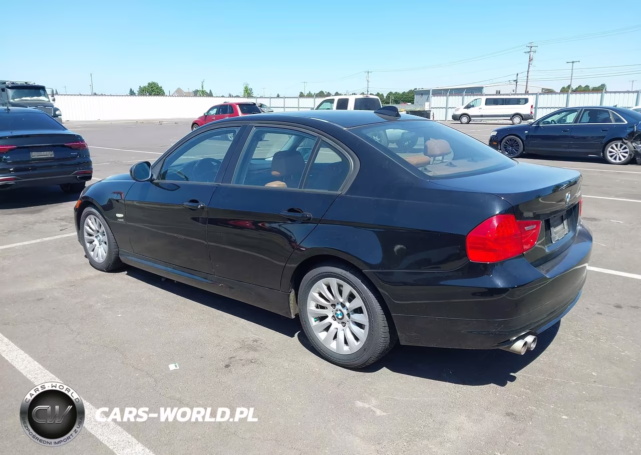 2009 BMW 328I xDrive VIN:WBAPK53589A509996 - 3