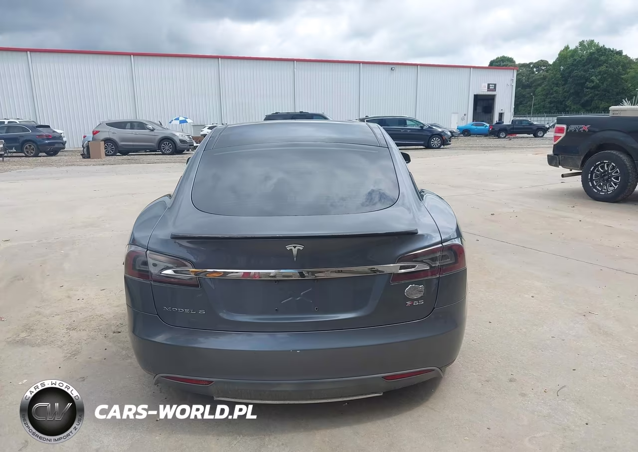 2013 Tesla Model S Performance VIN:5YJSA1CP2DFP14840 - 16