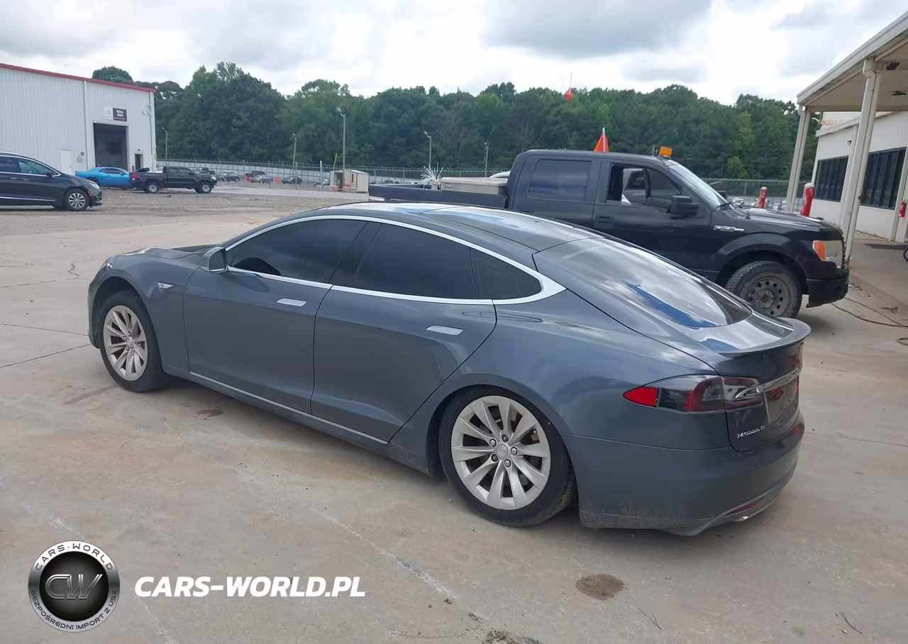 2013 Tesla Model S Performance VIN:5YJSA1CP2DFP14840 - 3