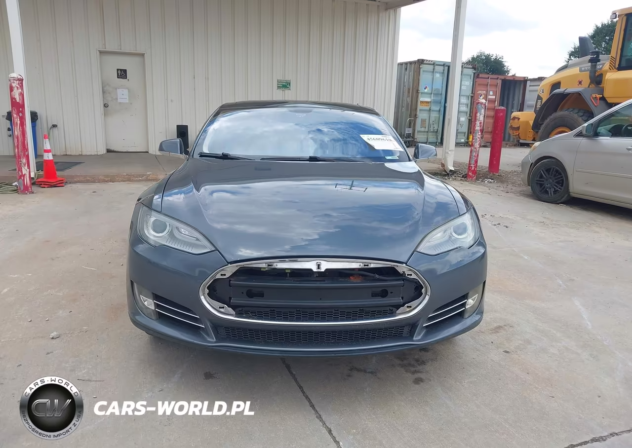 2013 Tesla Model S Performance VIN:5YJSA1CP2DFP14840 - 6