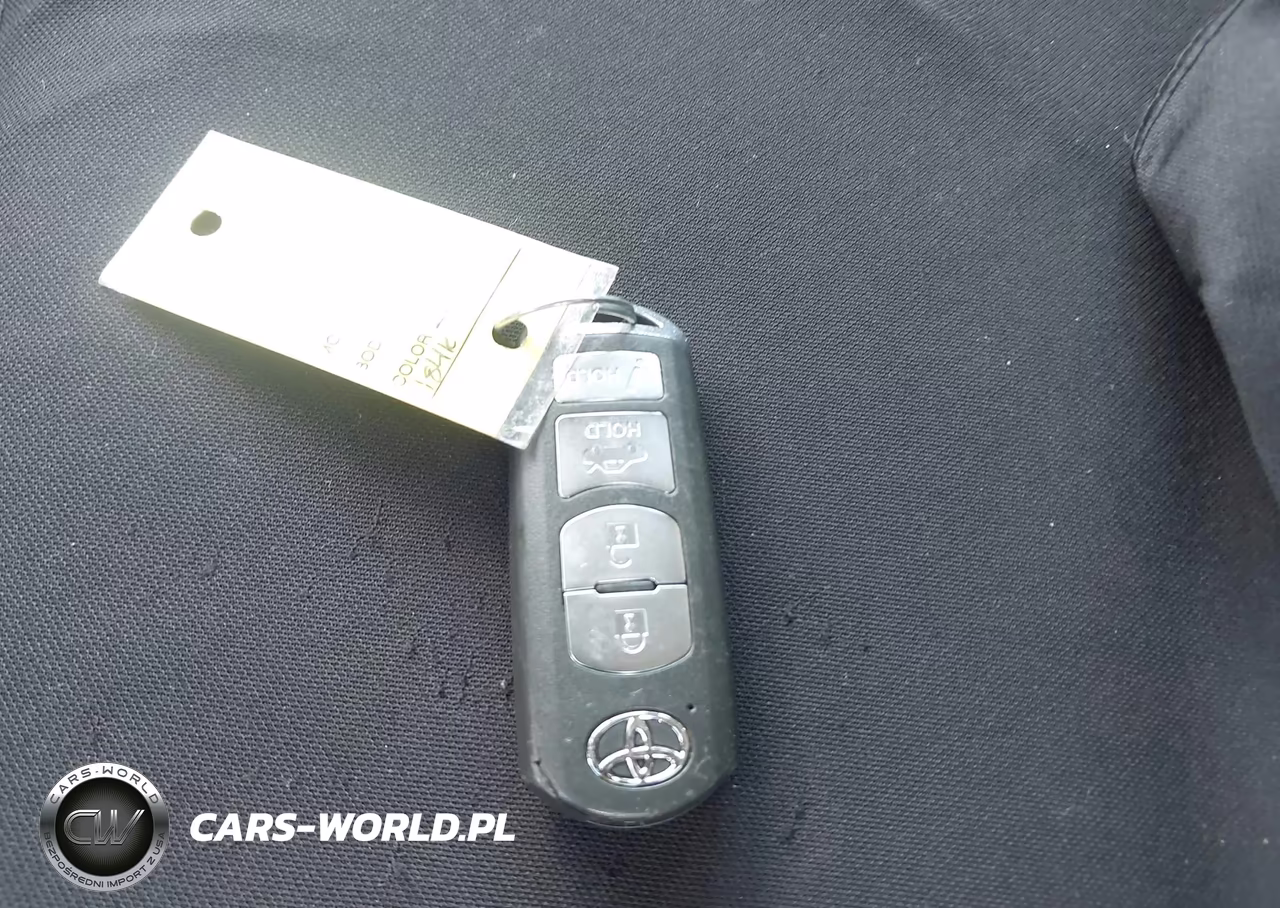 2017 Toyota Yaris Ia VIN:3MYDLBYV3HY165497 - 11