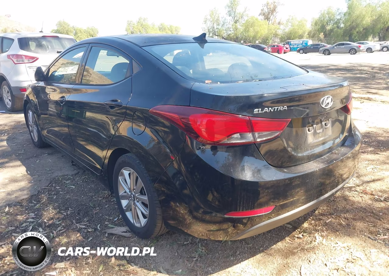 2014 Hyundai Elantra Se VIN:5NPDH4AE8EH531324 - 3