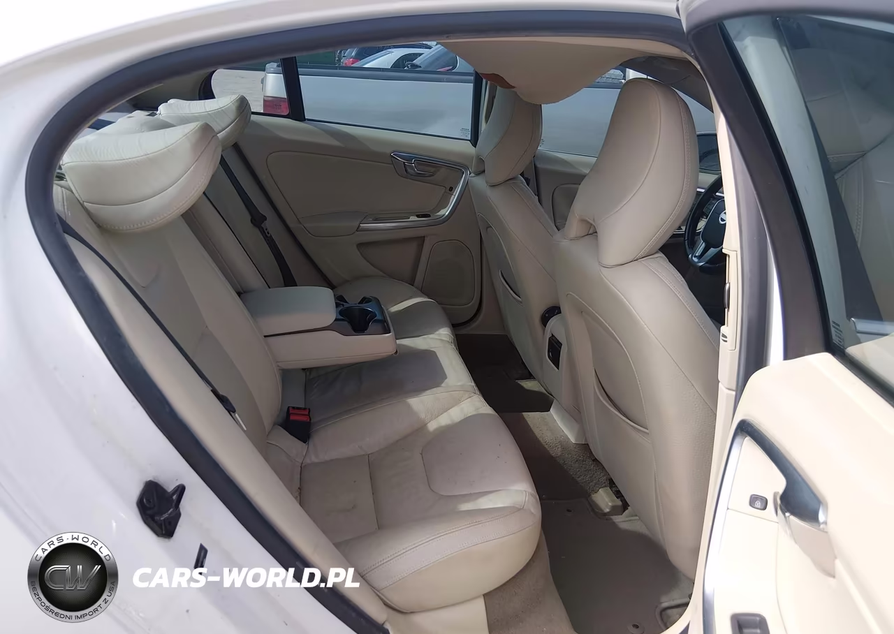 2012 Volvo S60 T5 VIN:YV1622FSXC2099535 - 8
