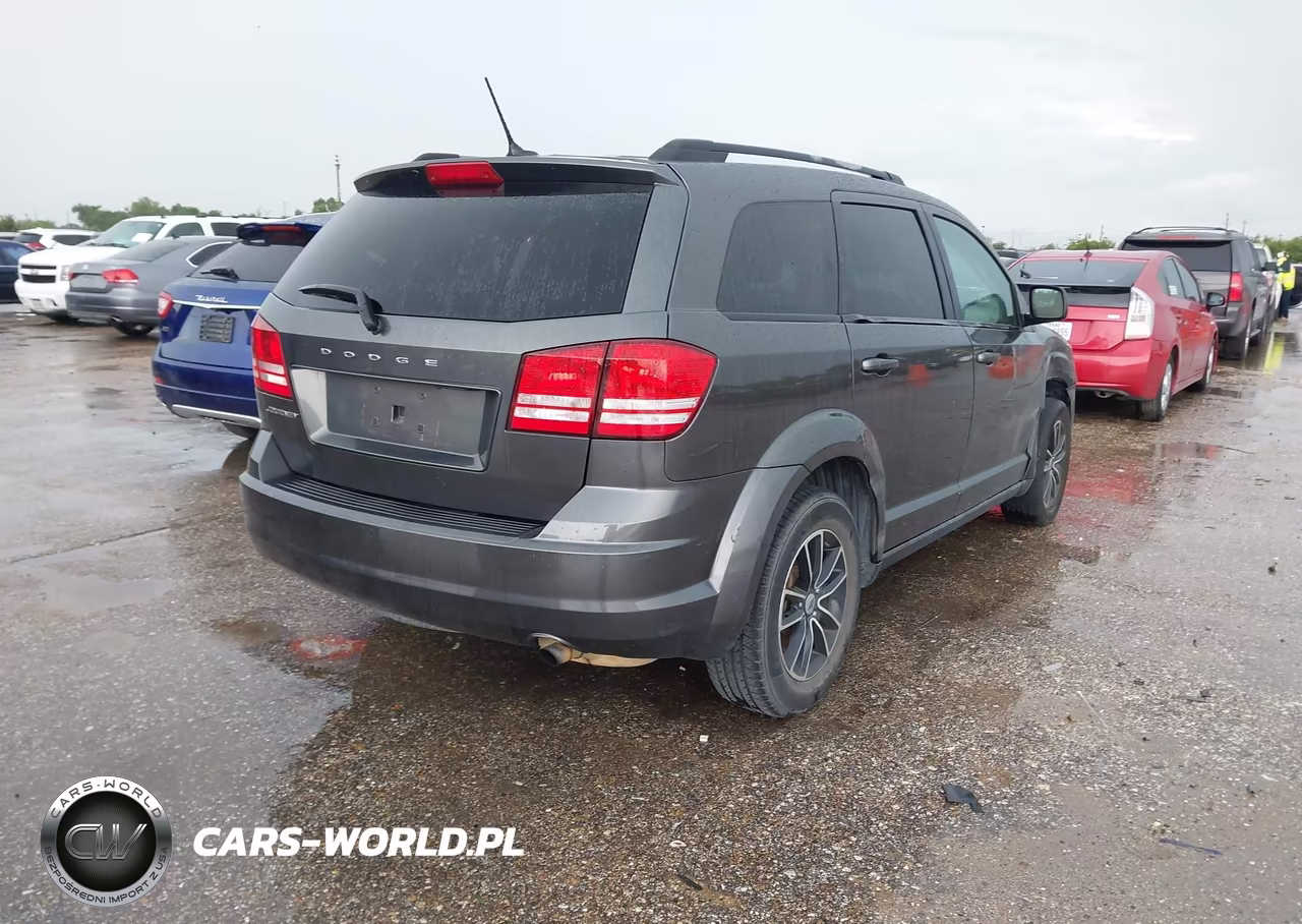 2018 Dodge Journey Se VIN:3C4PDCAB8JT302001 - 4