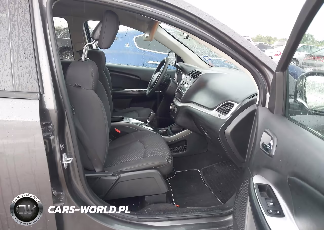 2018 Dodge Journey Se VIN:3C4PDCAB8JT302001 - 5