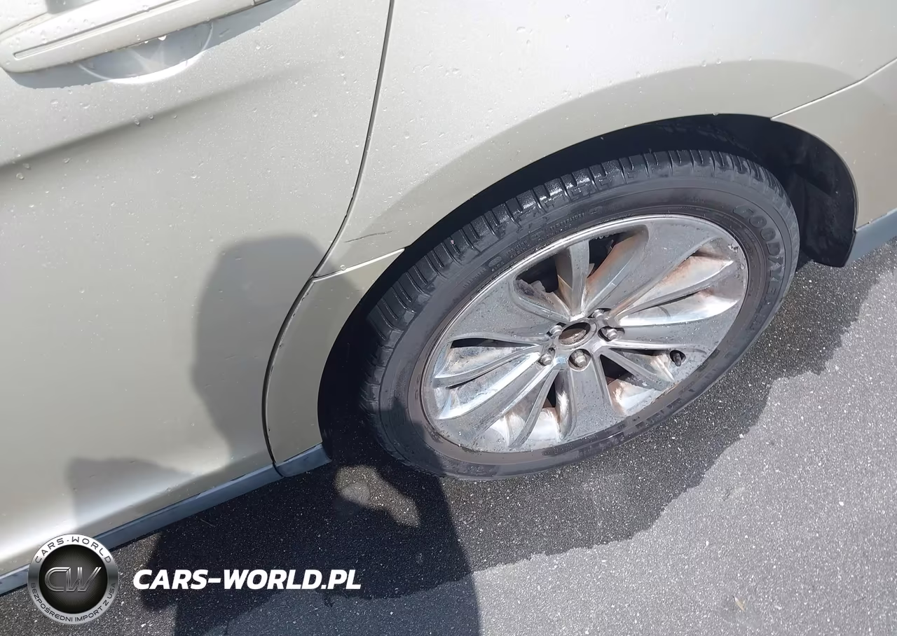 2011 Ford Taurus Limited VIN:1FAHP2FW7BG120349 - 13