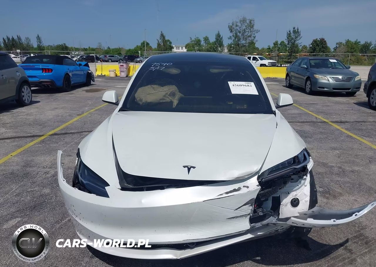 2026 Tesla Model 3 Premium Rear-Wheel Drive-Rear-Wheel Drive VIN:5YJ3E1EA3TF147540 - 11