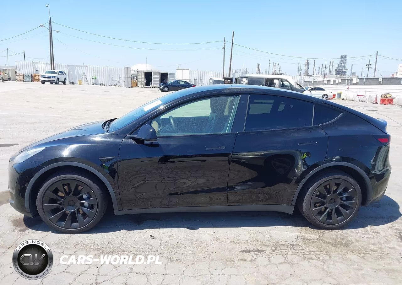 2021 Tesla Model Y Long Range Dual Motor All-Wheel Drive VIN:5YJYGDEE4MF222803 - 14