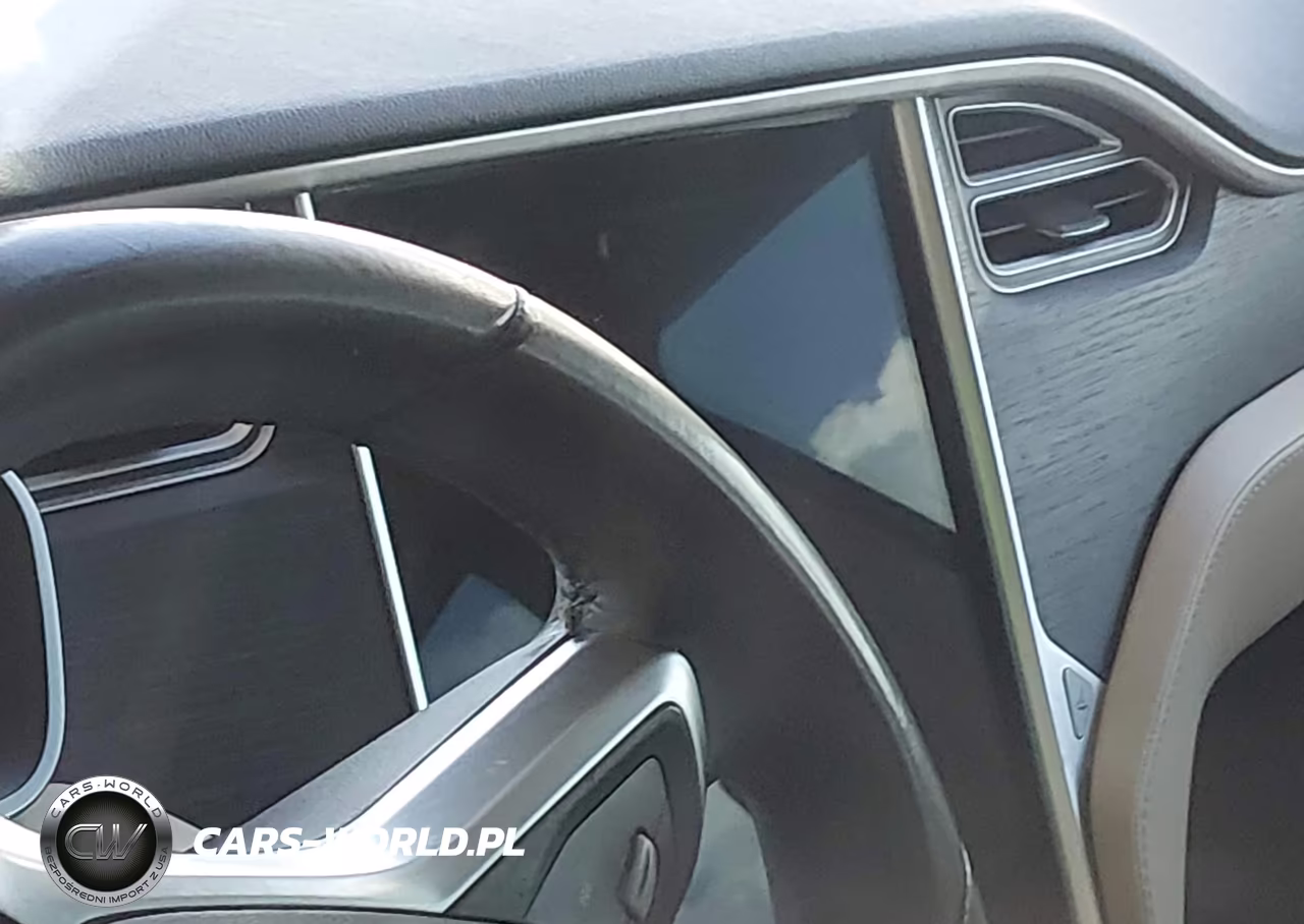 2014 Tesla Model S P85 VIN:5YJSA1H13EFP50400 - 17