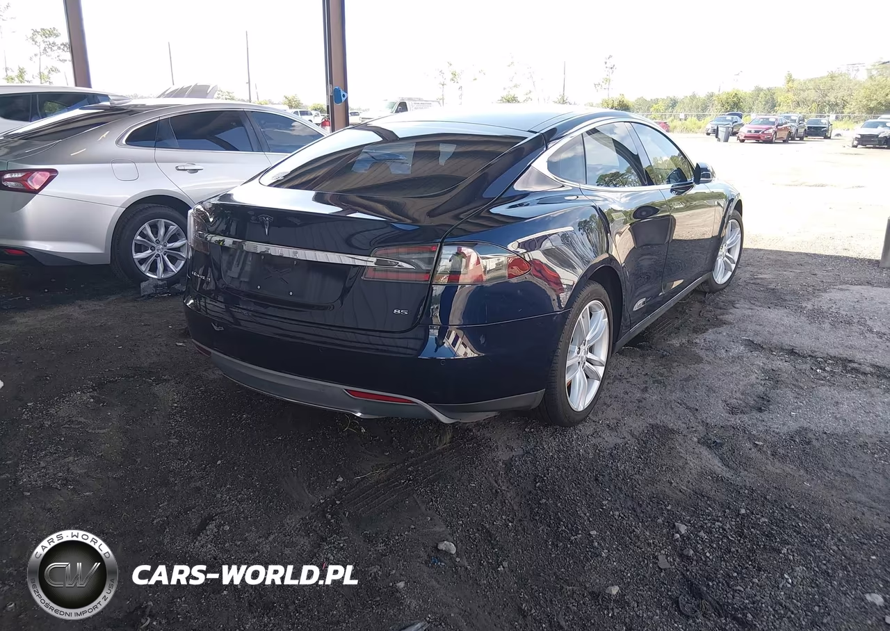 2014 Tesla Model S P85 VIN:5YJSA1H13EFP50400 - 4