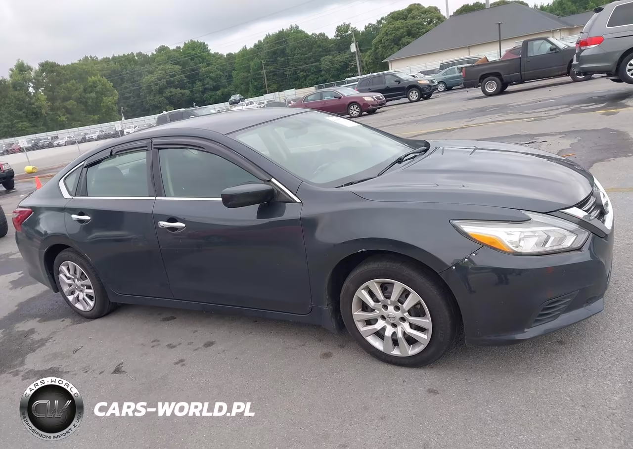 2018 Nissan Altima 2.5 S VIN:1N4AL3AP0JC227185 - 13